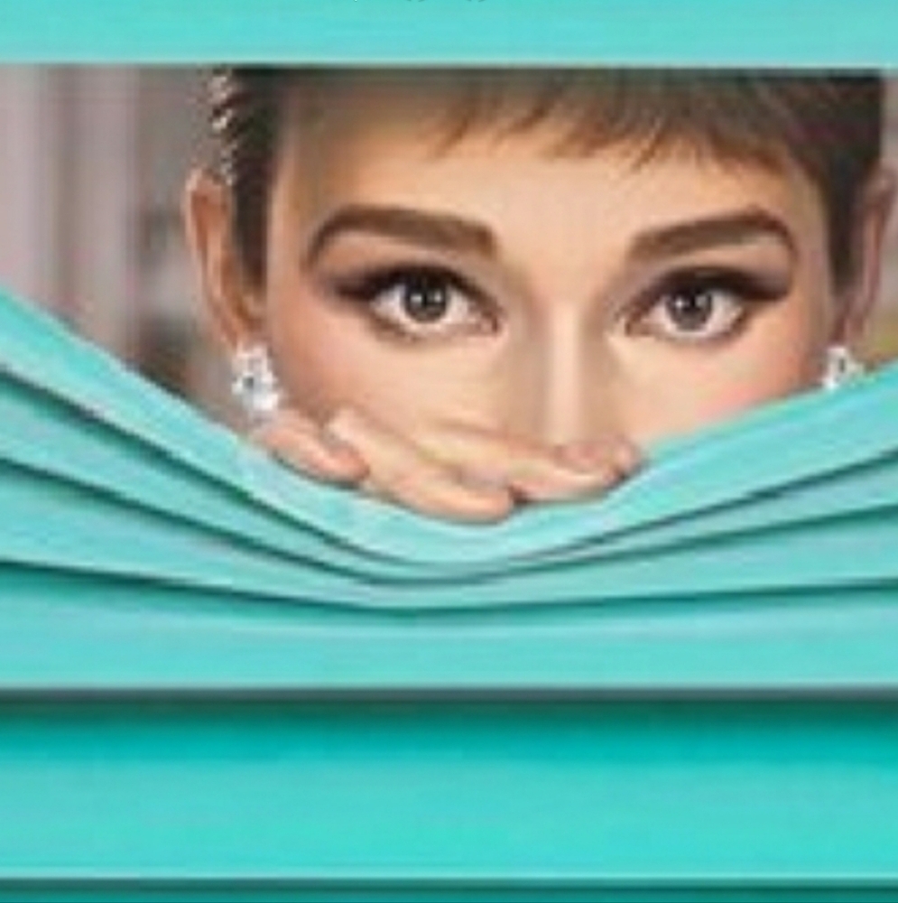 Meet your Posher, Charity